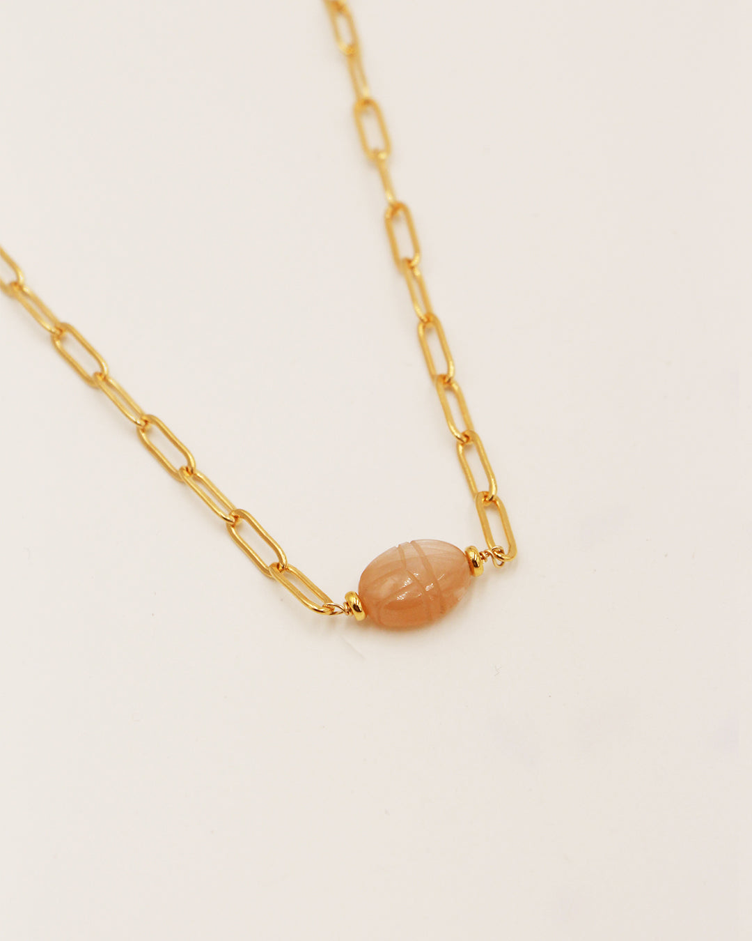 Le Pendentif Cœur Liens en Céramique de Chaumet - Made in Joaillerie Le Pendentif Cœur Liens en Céramique de Chaumet - Made in Joaillerie