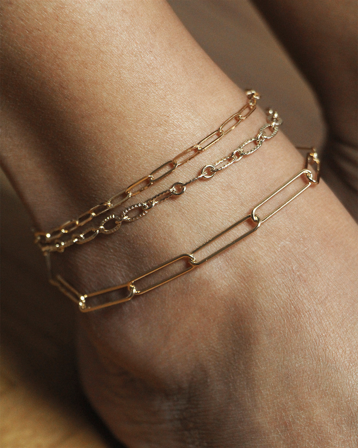 Pure twisted ankle bracelet